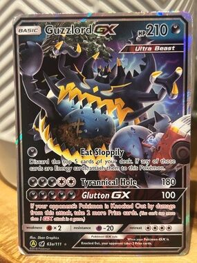 Pokémon Guzzlord GX 2018 Holo Rare